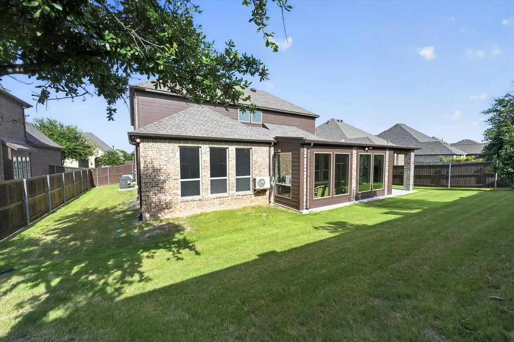 5717 Naples Drive Flower Mound TX 75028