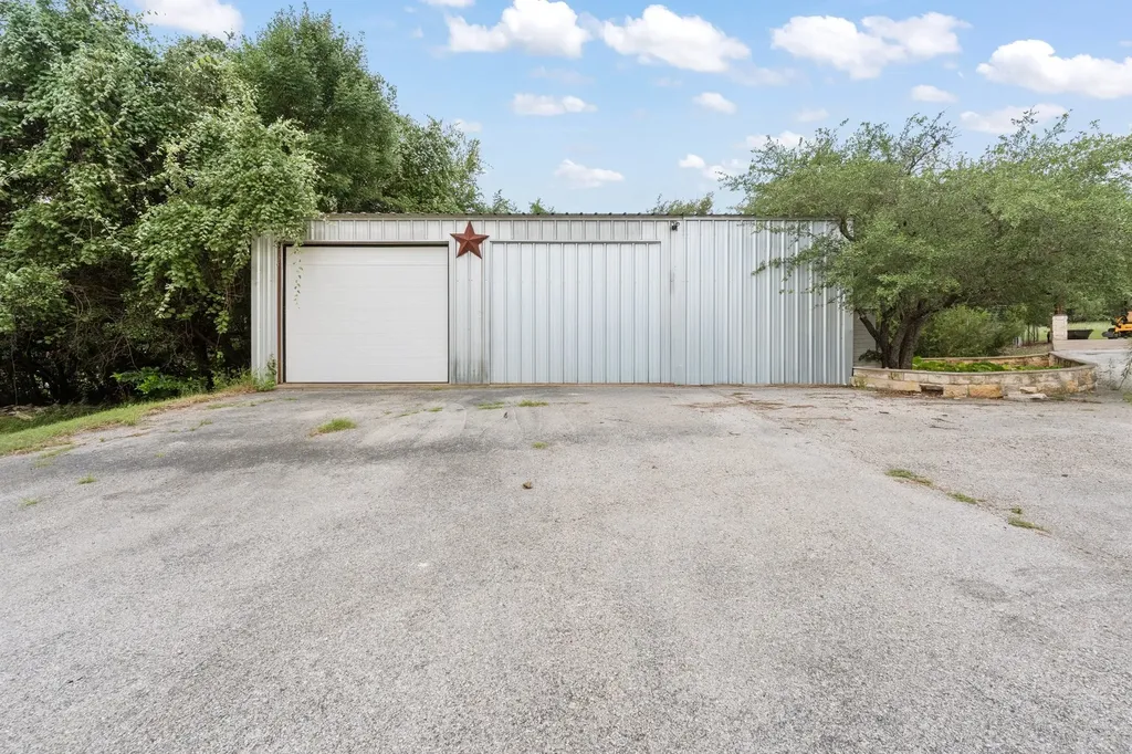 1127 Mallard Lane Glen Rose TX 76043