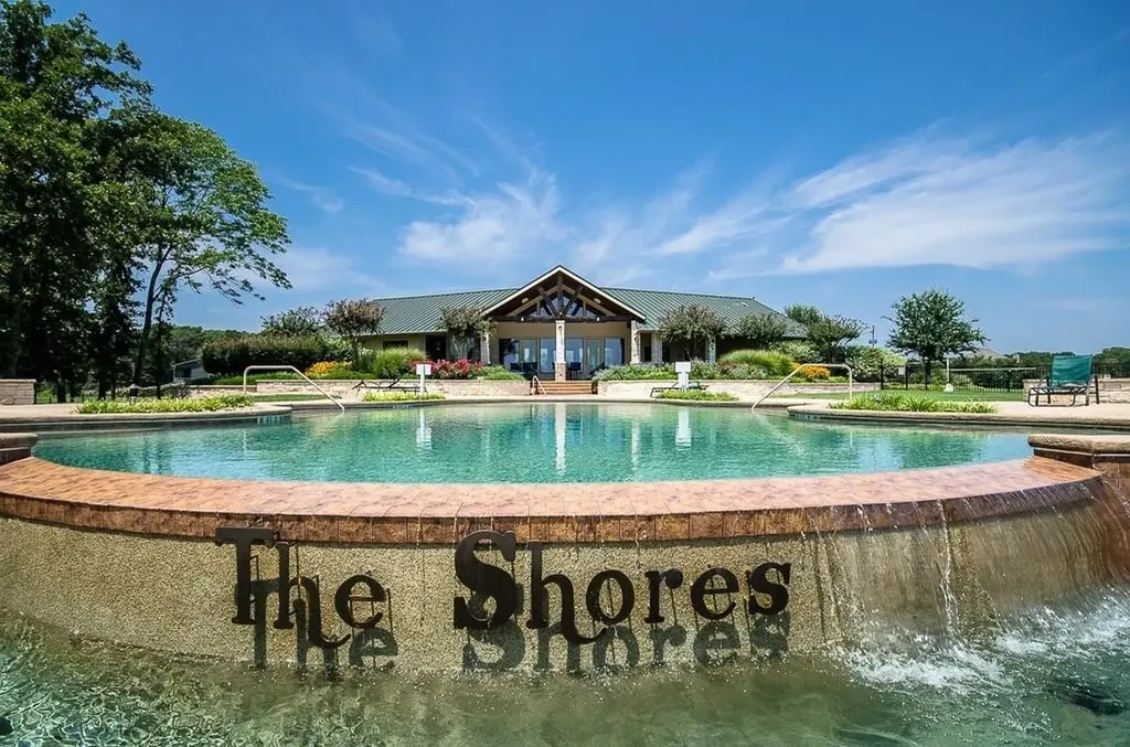 123 Clubhouse Drive Corsicana TX 75109