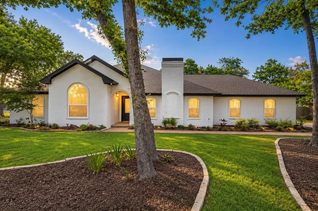 2001 Lazy Lane Keller TX 76262