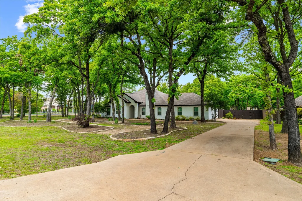 2001 Lazy Lane Keller TX 76262