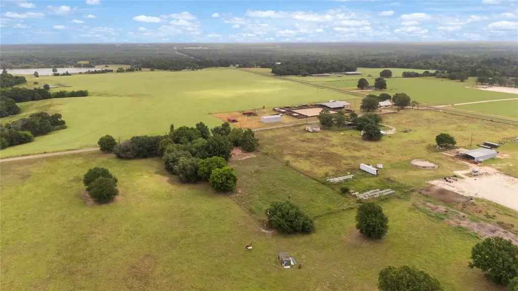 23480 C County Road 4118 Lindale TX 75771