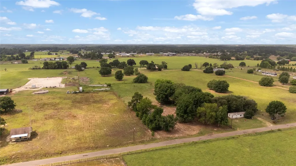 23480 C County Road 4118 Lindale TX 75771
