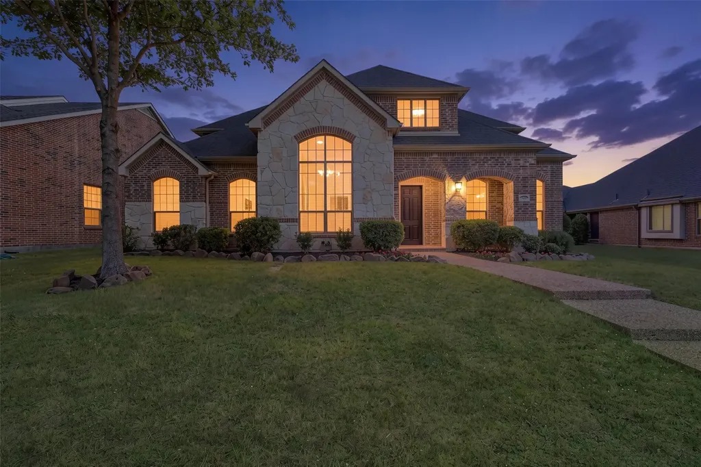 632 Duke Saxony Drive Lewisville TX 75056