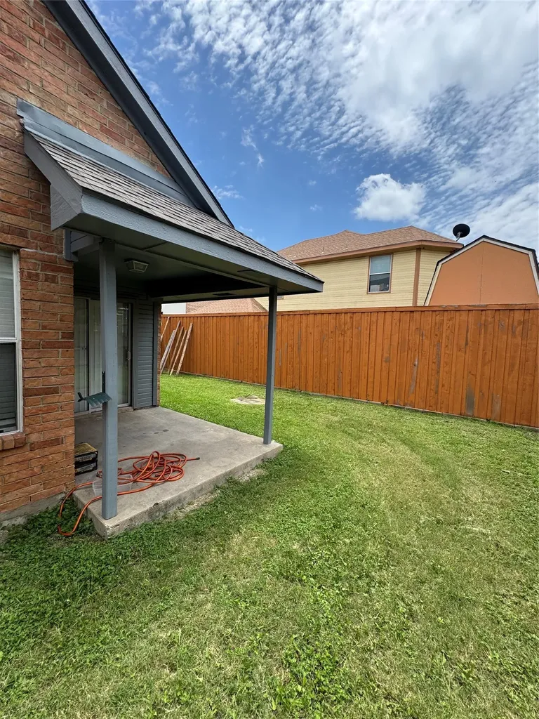1506 Shalain Drive Garland TX 75040