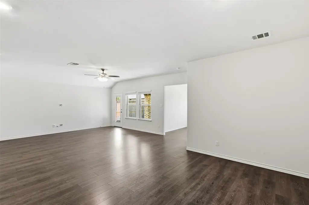 415 Boston Road Fate TX 75189