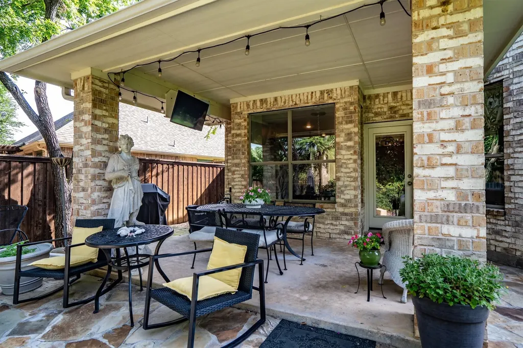 228 Livingston Drive Hickory Creek TX 75065