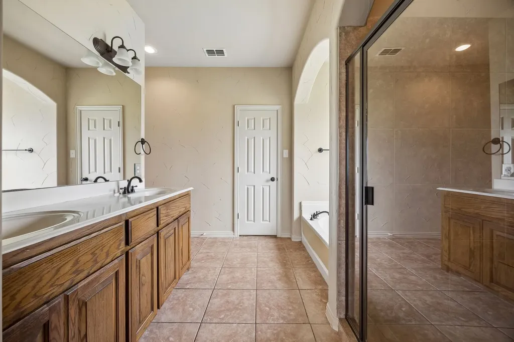 6365 Graham Point Royse City TX 75189