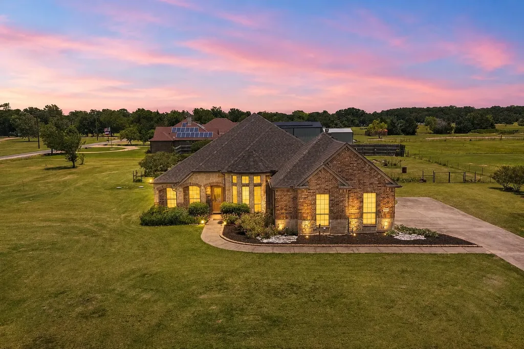 6365 Graham Point Royse City TX 75189