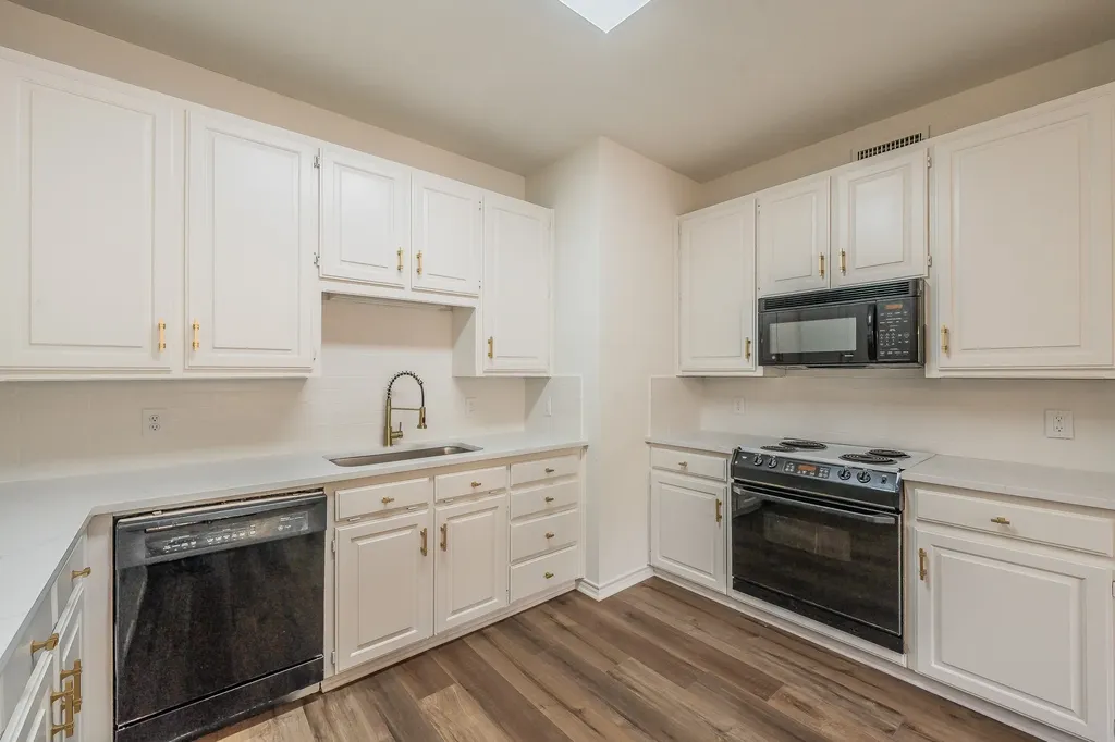 5893 Westhaven Drive Fort Worth TX 76132