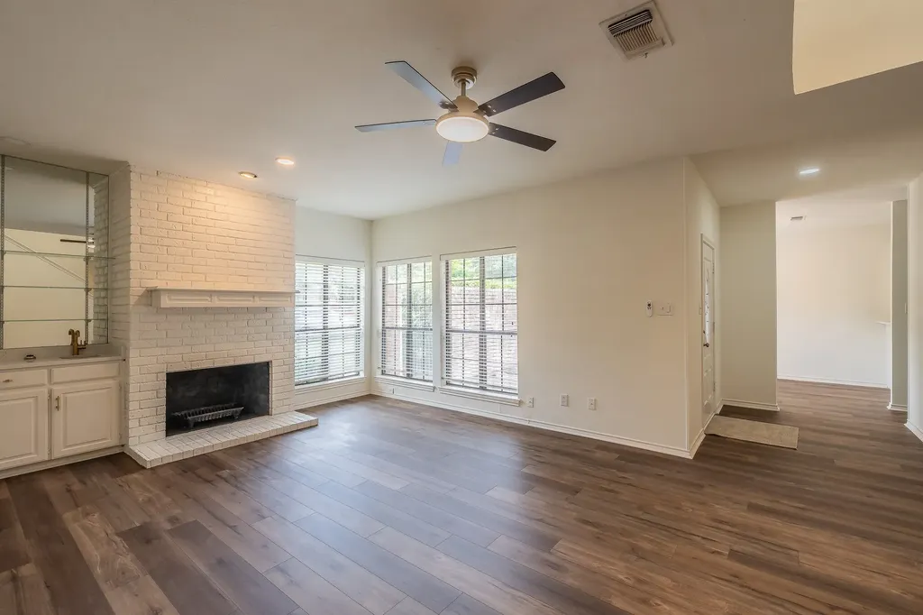 5893 Westhaven Drive Fort Worth TX 76132