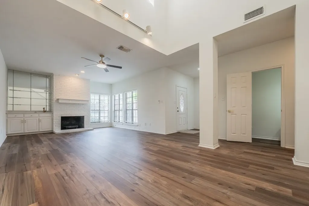 5893 Westhaven Drive Fort Worth TX 76132