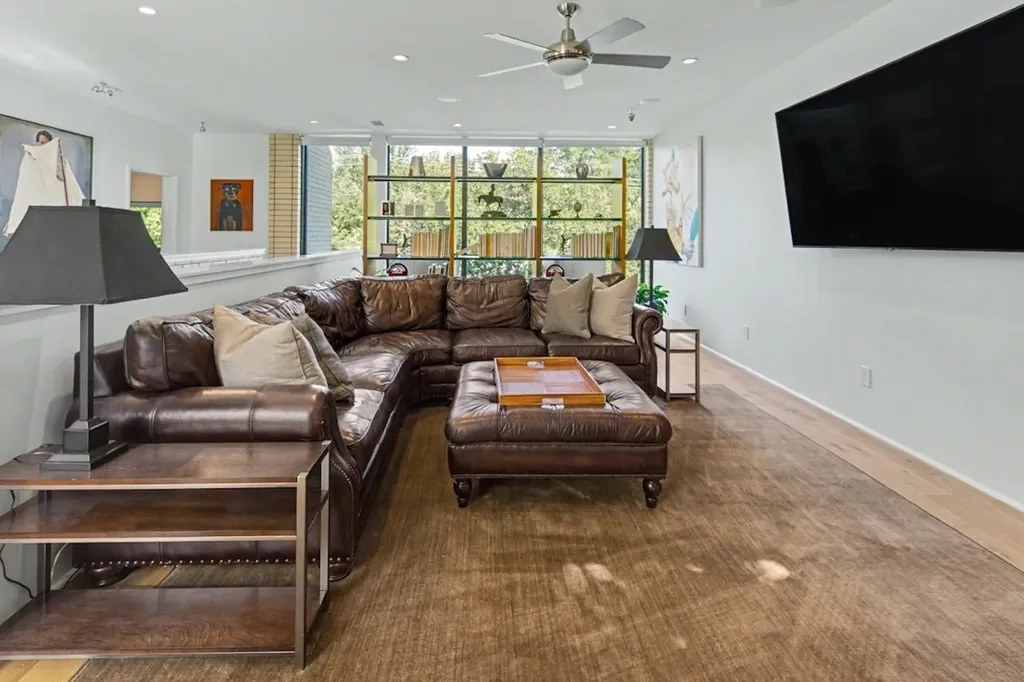 4327 Travis Street Dallas TX 75205