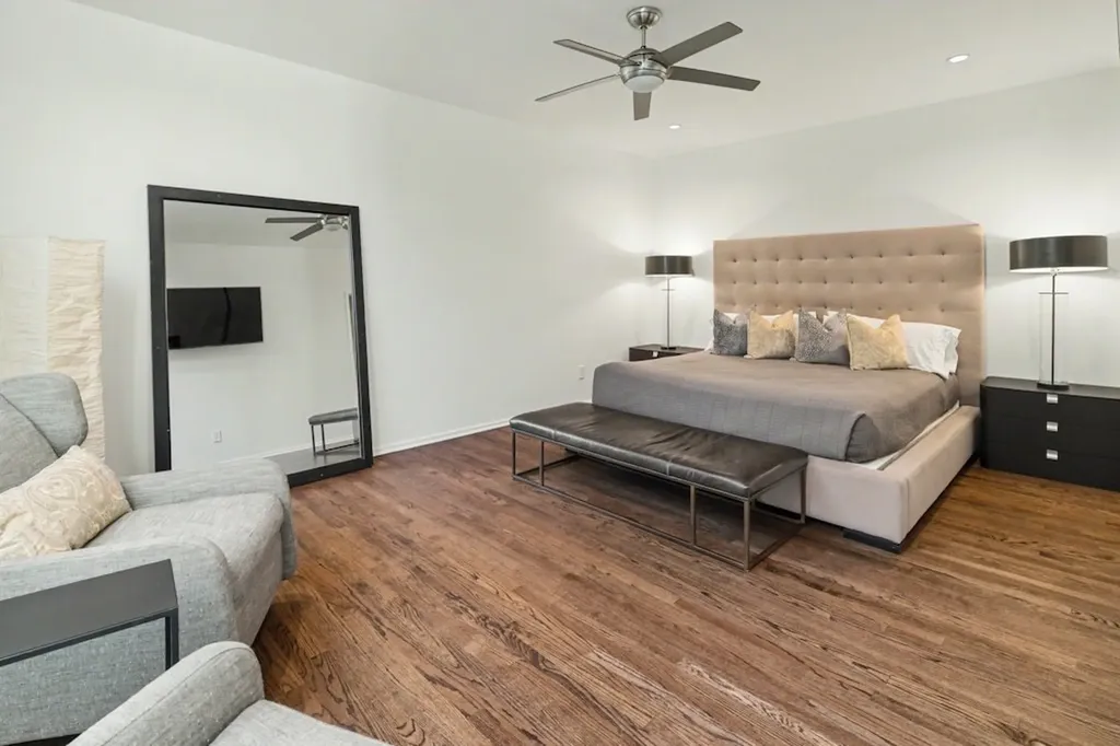 4327 Travis Street Dallas TX 75205
