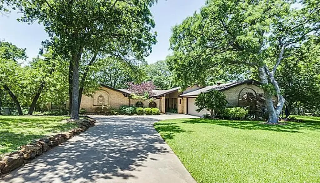 1410 Mary Court Keller TX 76262