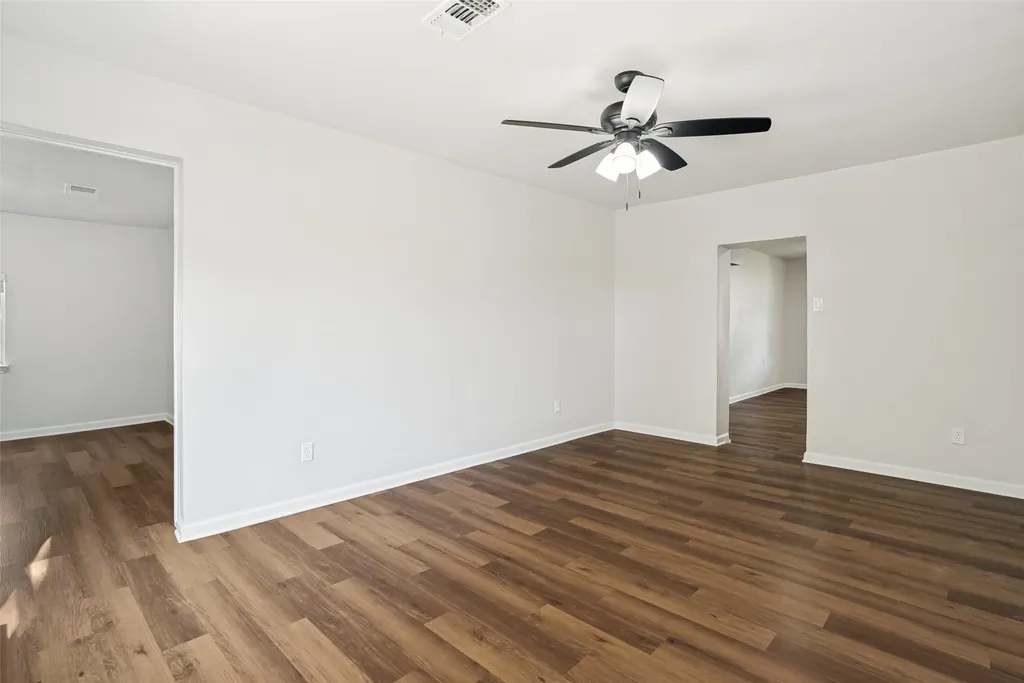 9225 N Dodson Drive White Settlement TX 76108