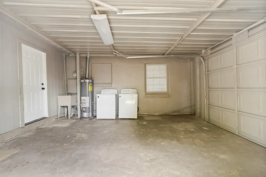 9225 N Dodson Drive White Settlement TX 76108