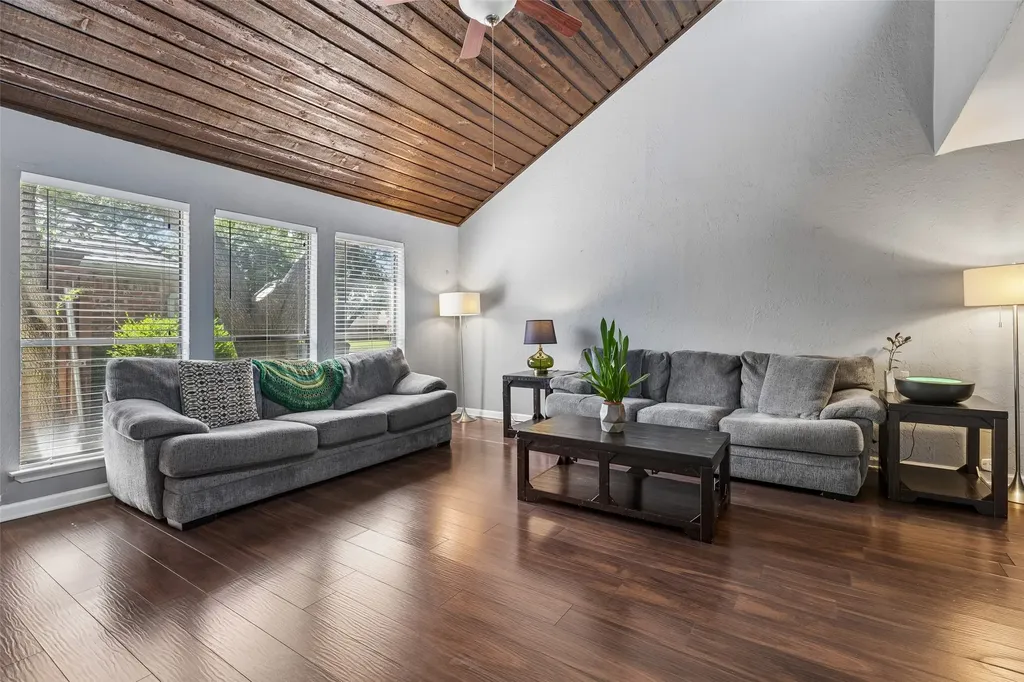 2312 La Vida Place Plano TX 75023