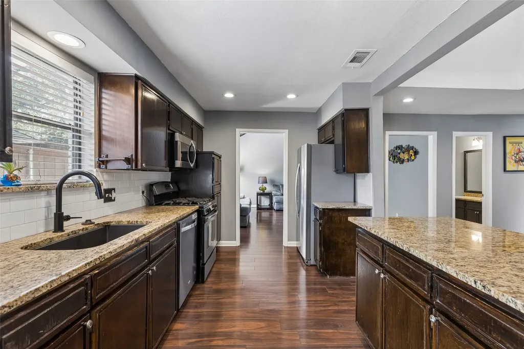 2312 La Vida Place Plano TX 75023