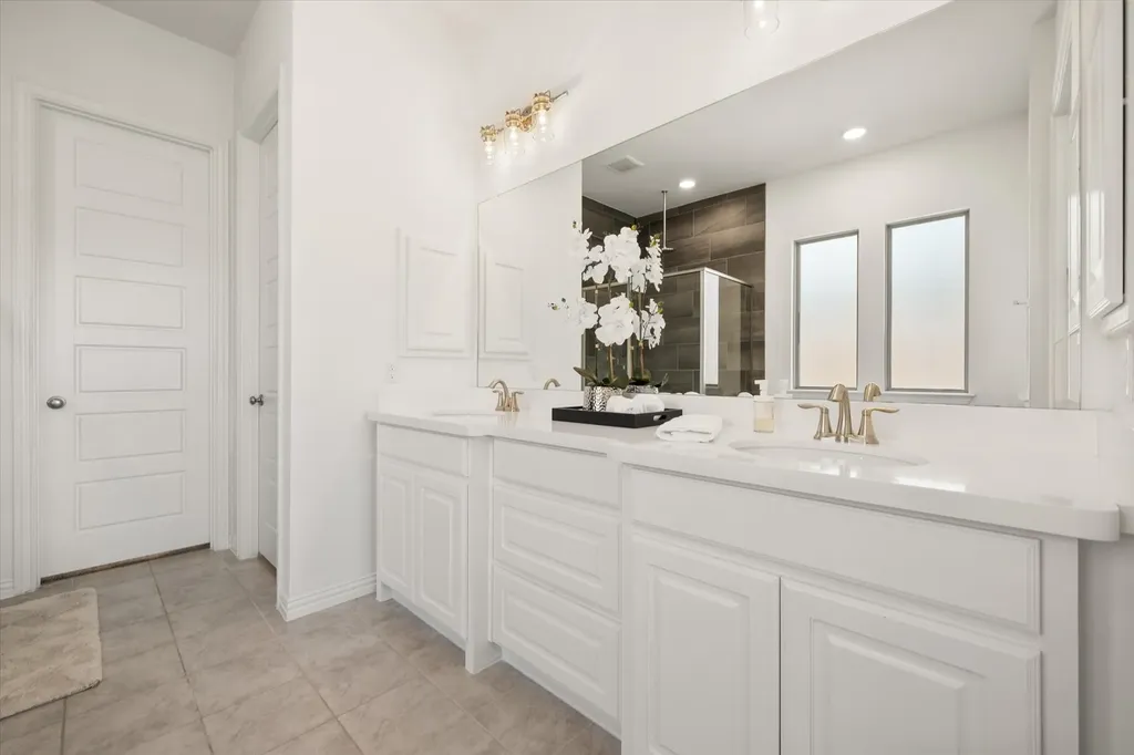 4308 Cobalt Bloom Court Arlington TX 76005