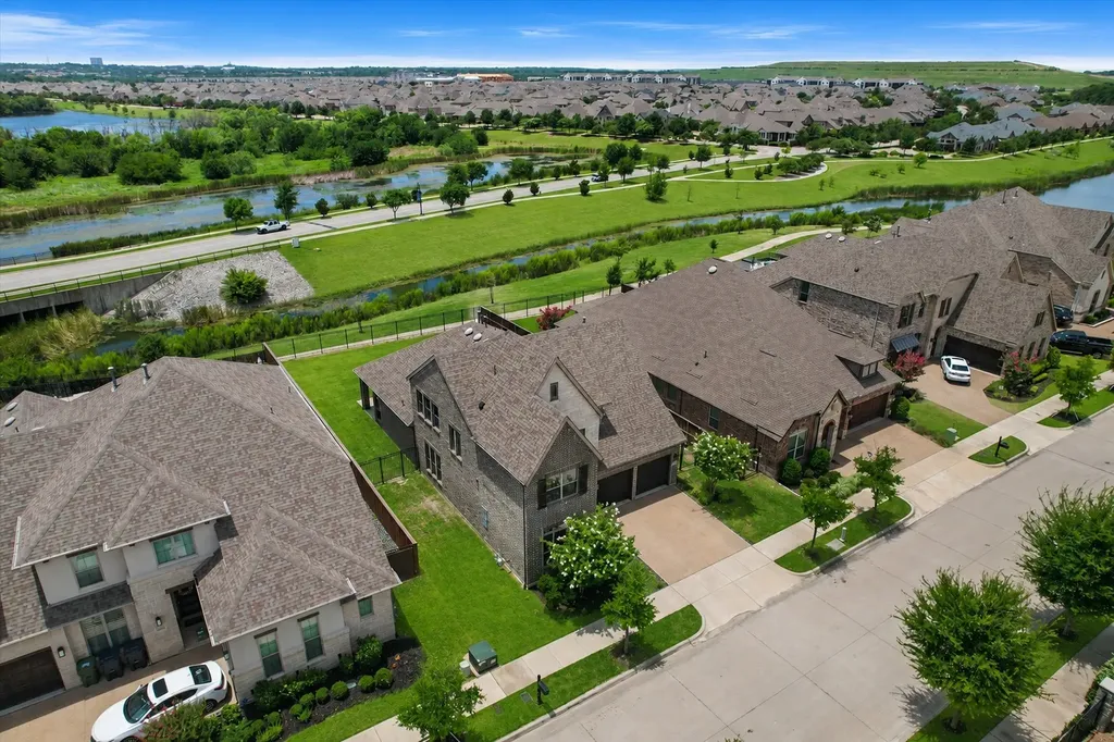 4308 Cobalt Bloom Court Arlington TX 76005