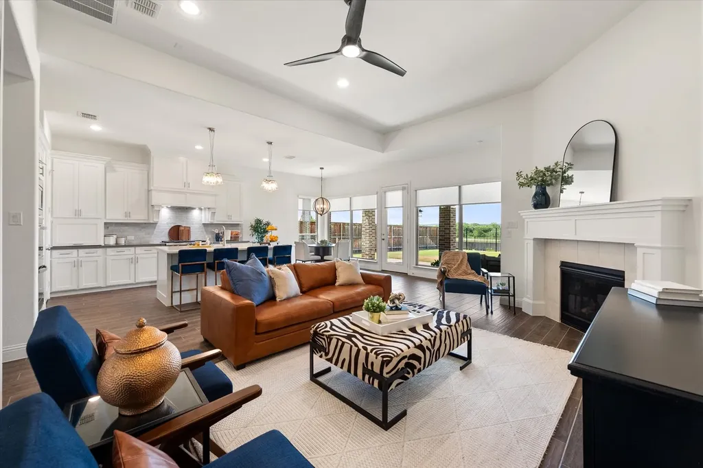 4308 Cobalt Bloom Court Arlington TX 76005