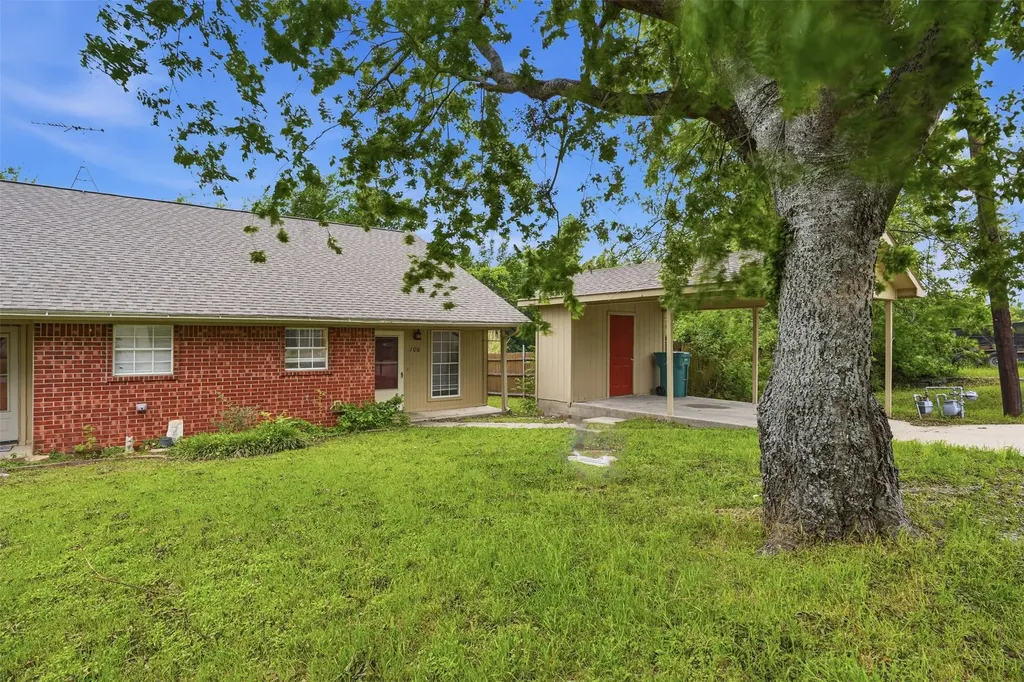 106 Shaw Street Tom Bean TX 75491