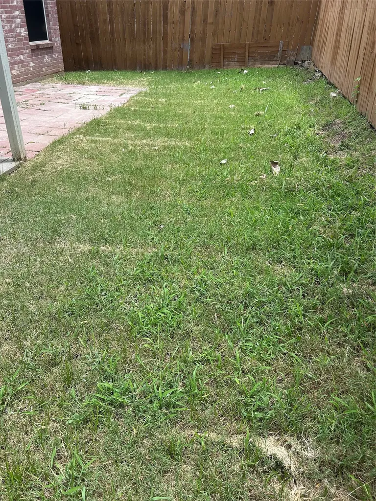 1438 Eastview Drive Garland TX 75040