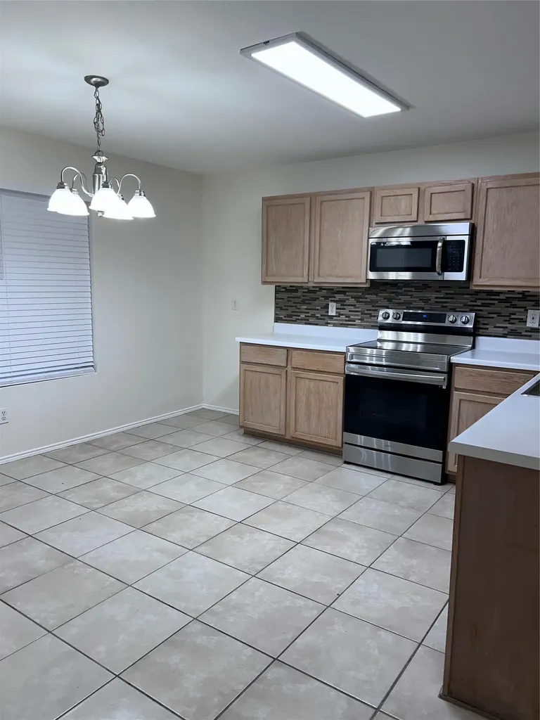 1438 Eastview Drive Garland TX 75040