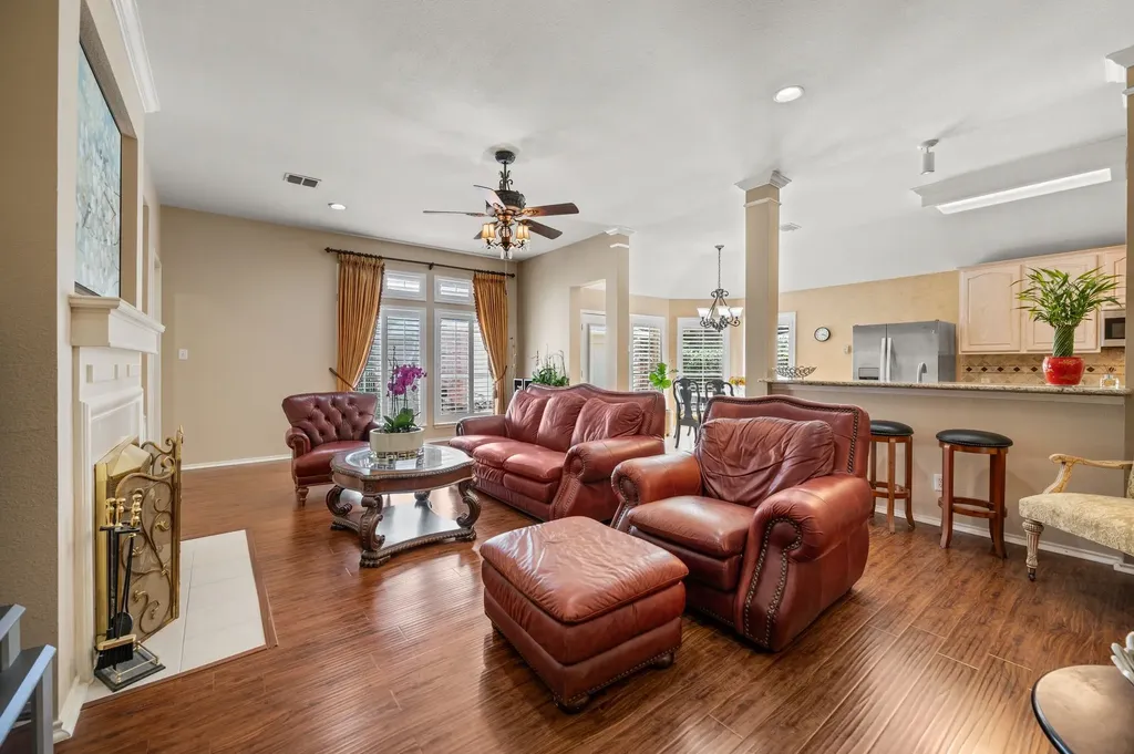 926 Creekbend Drive Keller TX 76248