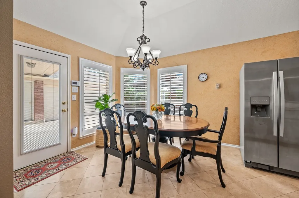 926 Creekbend Drive Keller TX 76248