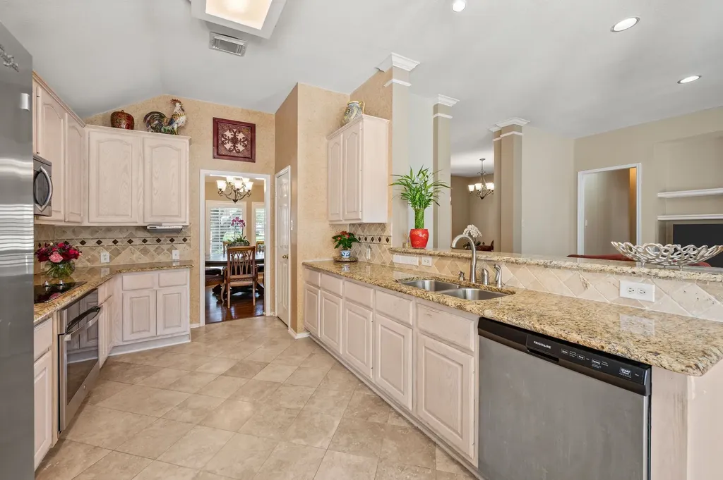 926 Creekbend Drive Keller TX 76248