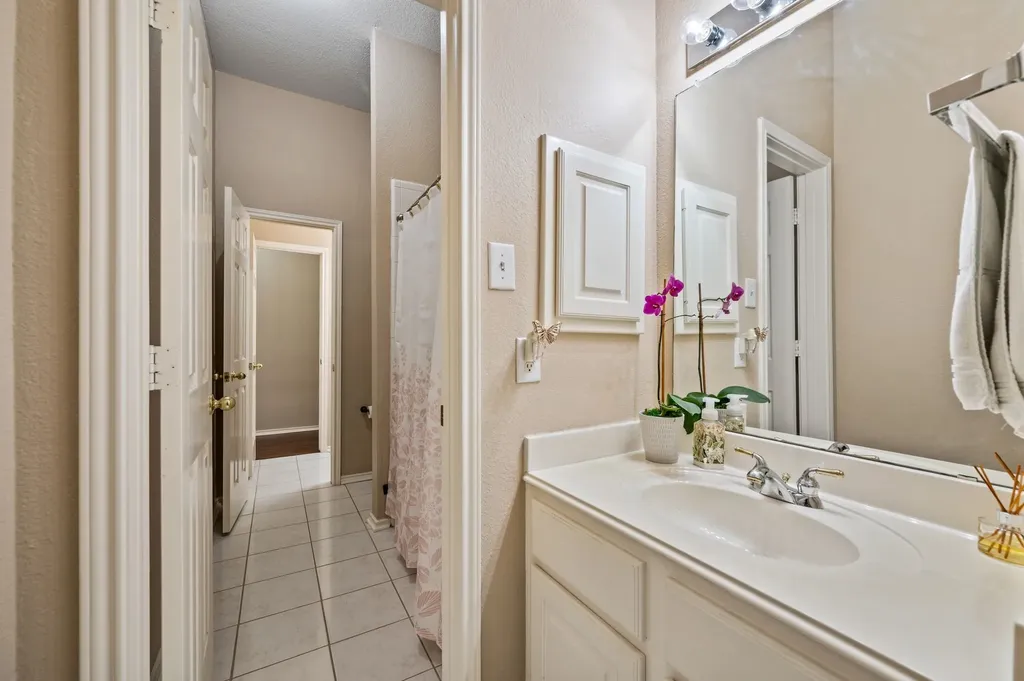 926 Creekbend Drive Keller TX 76248