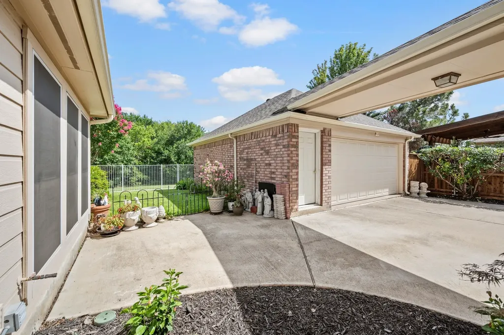 926 Creekbend Drive Keller TX 76248