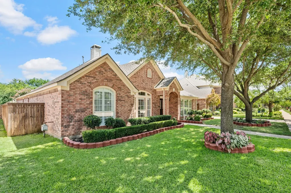 926 Creekbend Drive Keller TX 76248