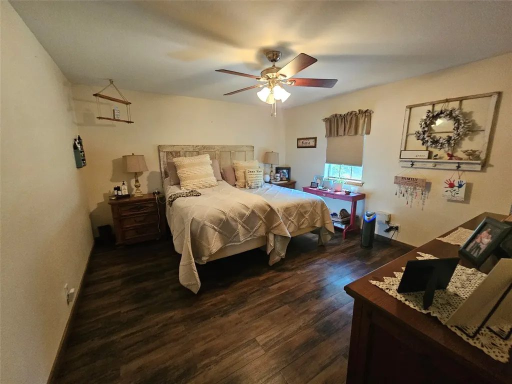 411 Green Meadow Trail Holly Lake Ranch TX 75765