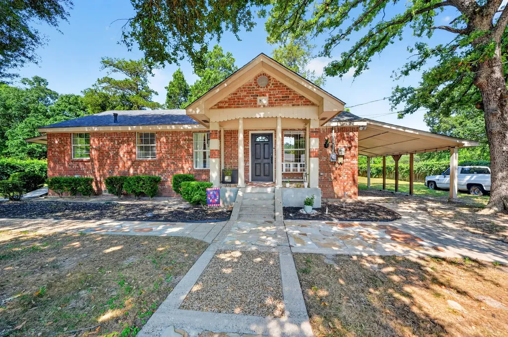 810 Edna Street Athens TX 75751
