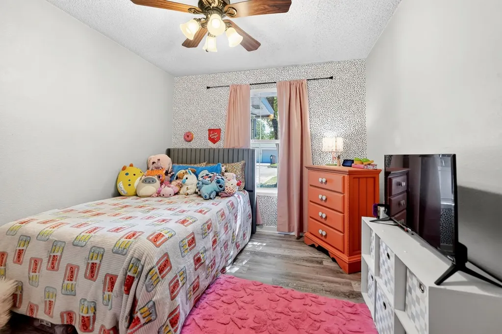 810 Edna Street Athens TX 75751