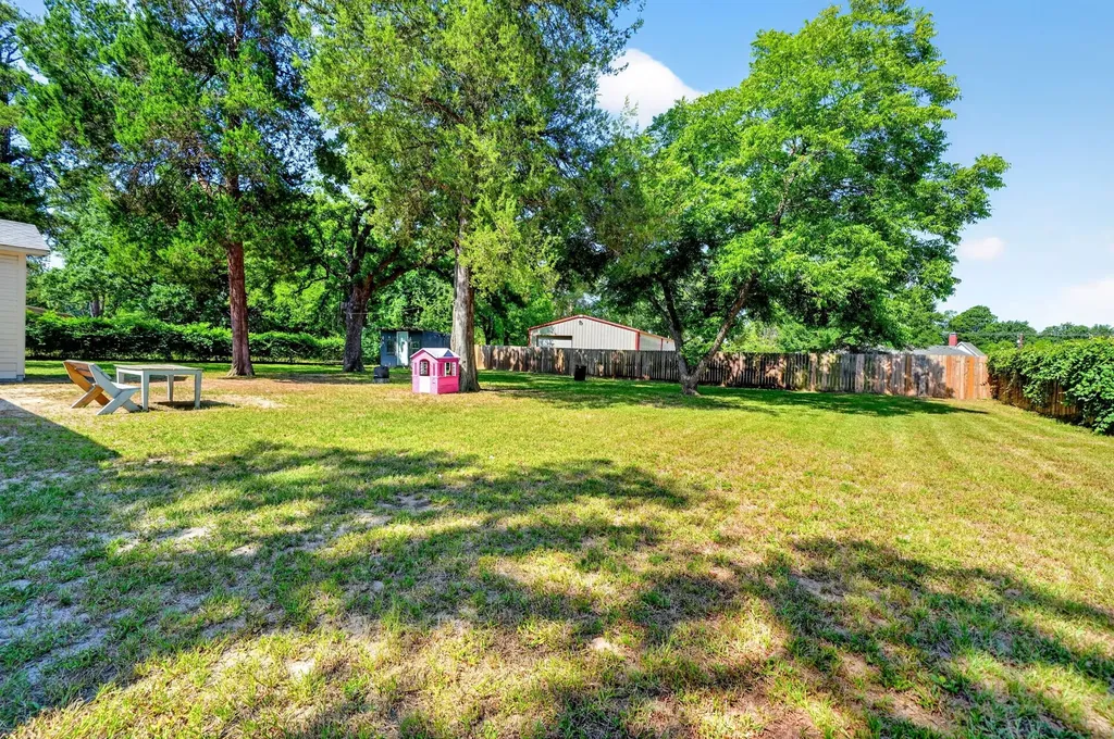 810 Edna Street Athens TX 75751