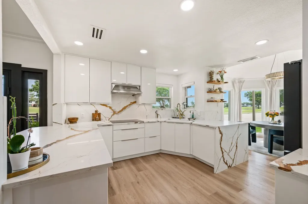 130 Summit Cove Trophy Club TX 76262