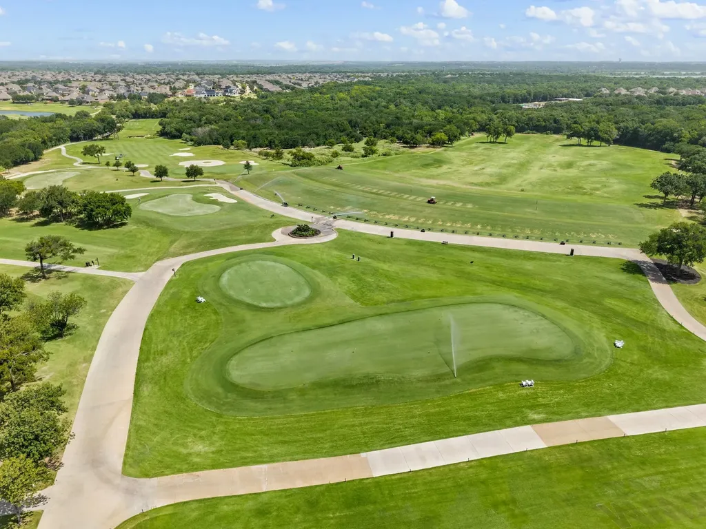 130 Summit Cove Trophy Club TX 76262