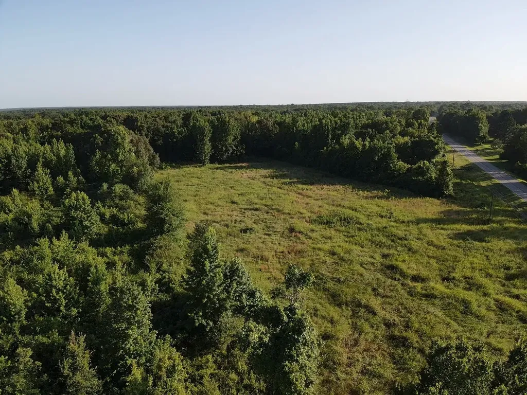 13903 Farm Road 906 E Paris TX 75462