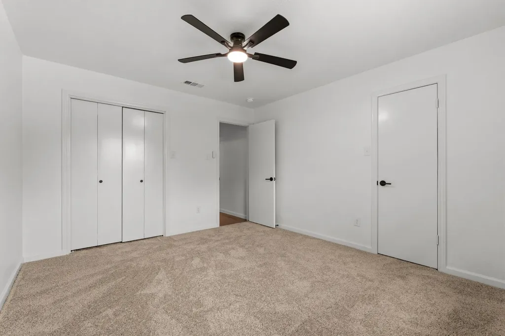 8209 Pearl Street North Richland Hills TX 76180