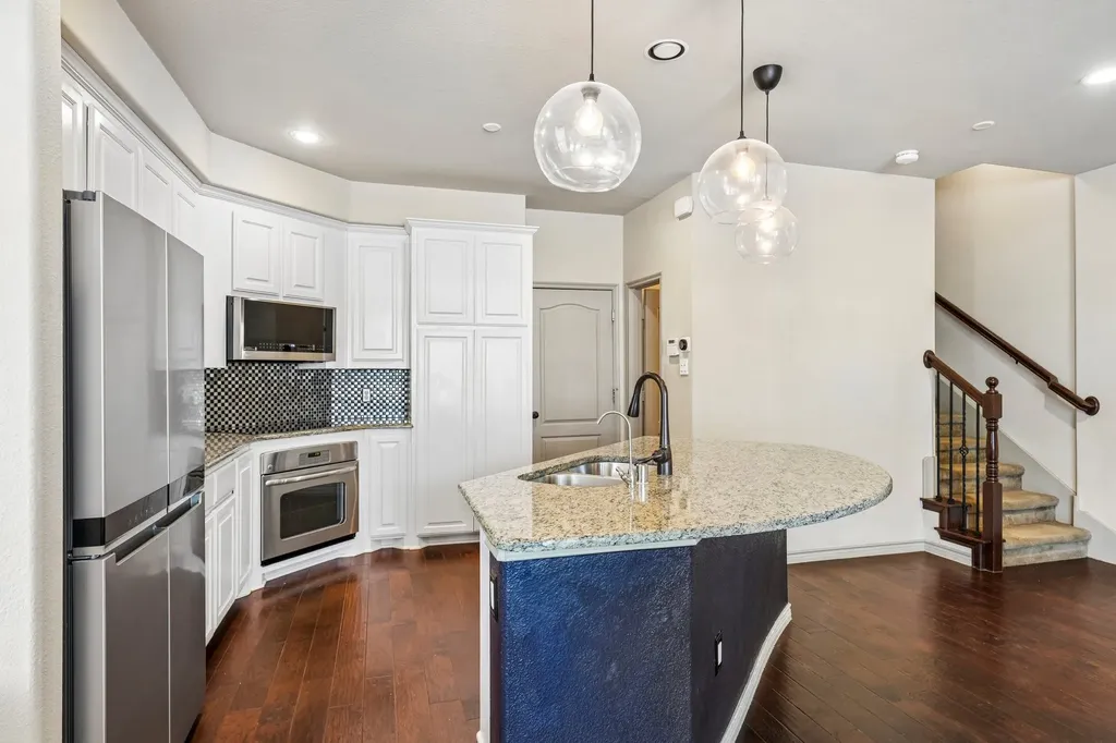 7937 Parkwood Boulevard Plano TX 75024