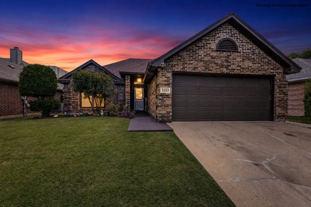 4833 Colonial Park Drive Haltom City TX 76117