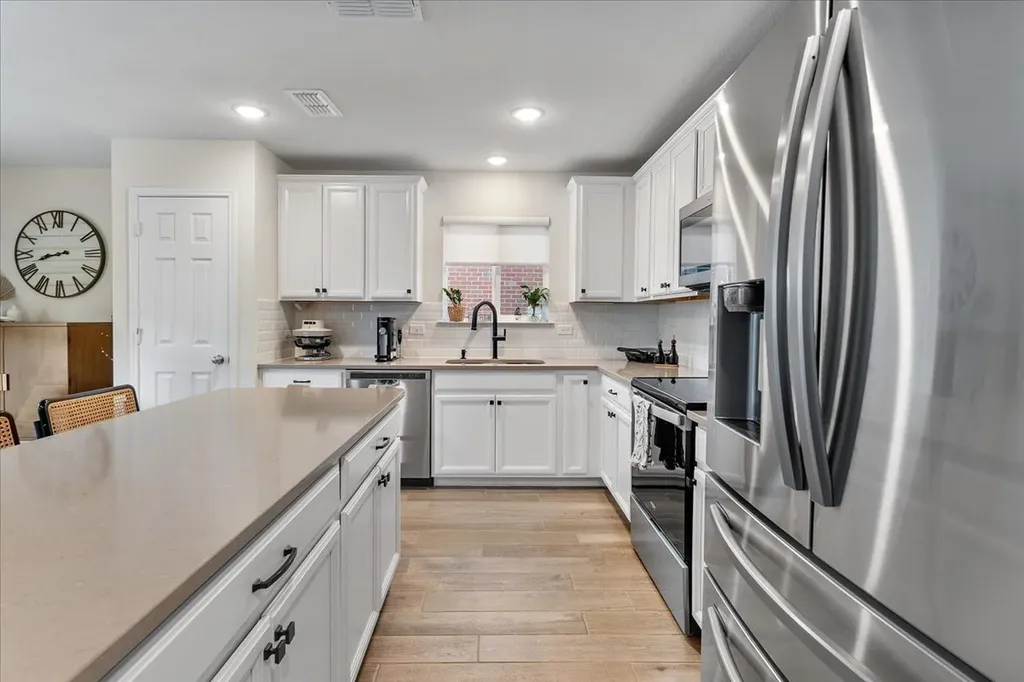 1237 Trace Drive Aubrey TX 76227