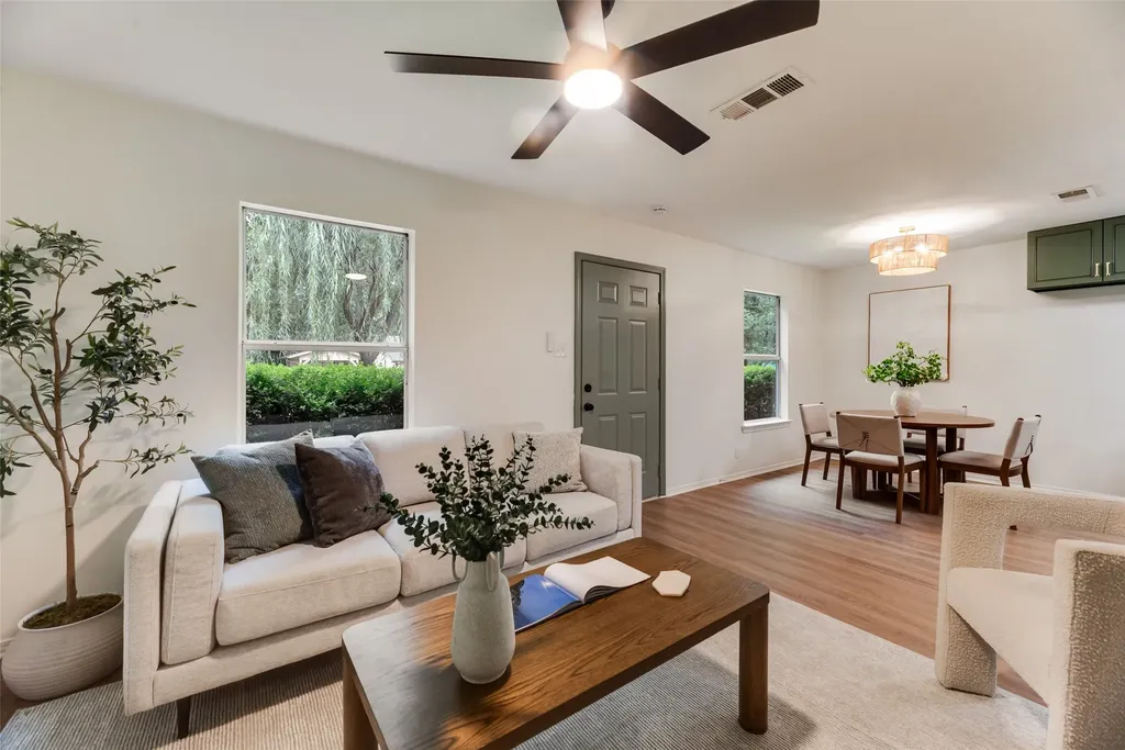 305 Lively Hill Mckinney TX 75069