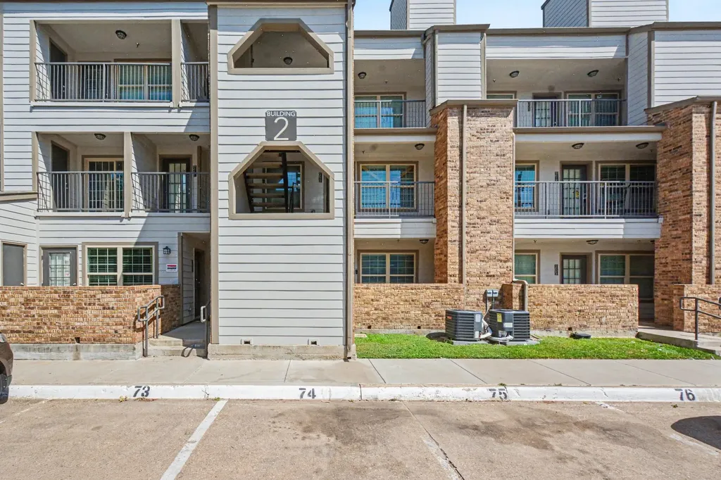6108 Abrams Road Dallas TX 75231