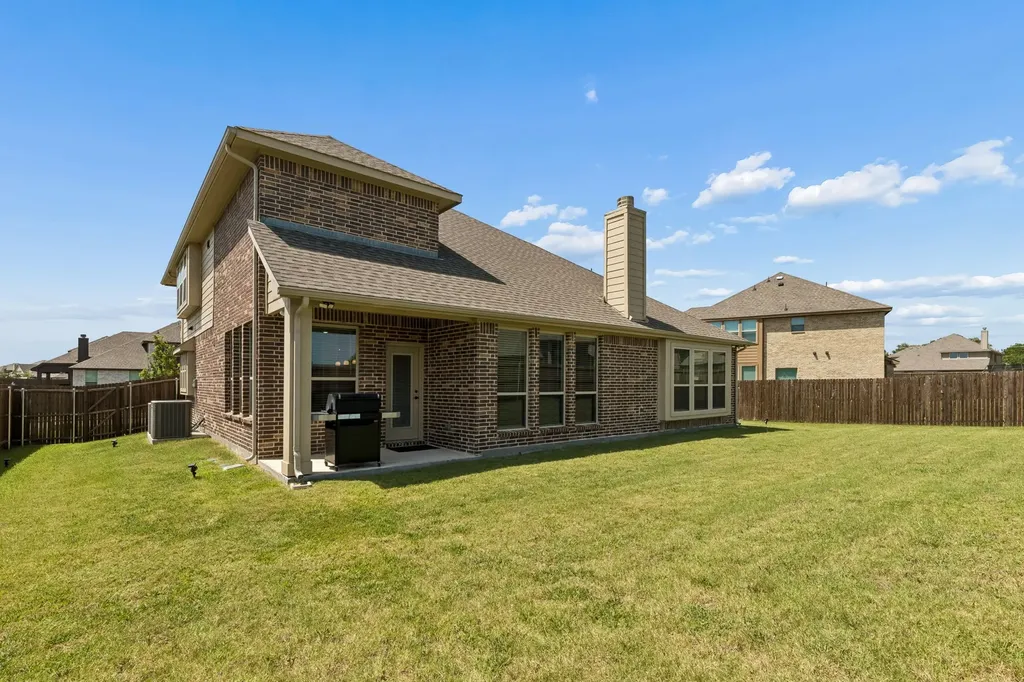 6517 Harwich Drive Mesquite TX 75181