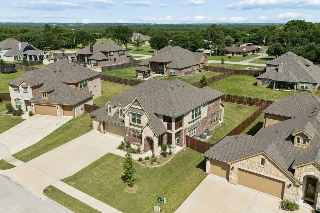 6517 Harwich Drive Mesquite TX 75181